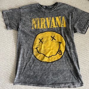 Nirvana Smiley Face Gray Distress Graphic T-Shirt Mens Size M L XL